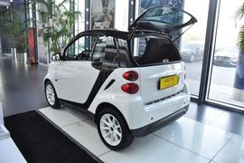 2014款smart fortwo 1.0 MHD硬顶版