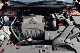 2013款三菱翼神风尚版1.6L手动经典型