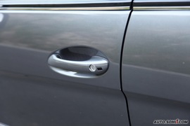 2009款奔驰B200时尚型试驾