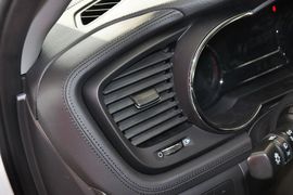 2014款起亚K5 2.0L手自一体LUX