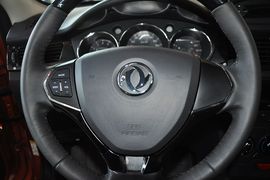 2013款东风风神H30 CROSS 1.5L自动尊尚型