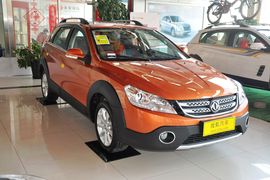 2013款东风风神H30 CROSS 1.5L自动尊尚型