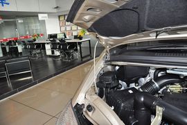 2014款东风风行菱智M5 Q3 2.0L 7座短轴豪华型