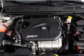 2012款菲亚特菲翔1.4T自动尊享版