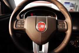 2012款菲亚特菲翔1.4T自动尊享版