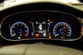 2012款菲亚特菲翔1.4T自动尊享版