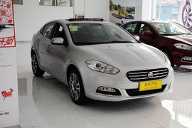 2012款菲亚特菲翔1.4T自动尊享版