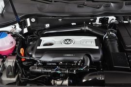 2013款大众迈腾1.8TSI DSG豪华型