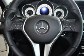 2011款奔驰C200时尚旅行版