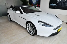 2014款阿斯顿马丁DB9 6.0L Volante百年纪念