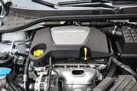 2013款荣威350C 1.5L手动迅捷版