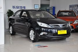 2014款长安逸动1.6L手动豪华型 京V