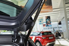 2014款路虎揽胜极光2.0T 5门限量版