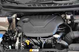 2012款现代朗动1.6L GLX 手自一体领先型
