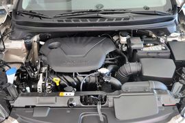 2012款现代朗动1.6L GLX 手自一体领先型