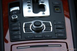 2009款奥迪A8L 6.0 W12