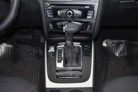 2013款奥迪A4L 40 TFSI quattro运动型