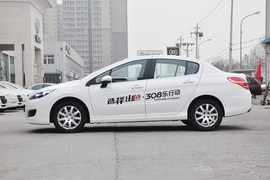 2013款标致308 1.6L自动风尚型