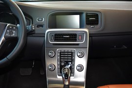 2014款沃尔沃V60 T5智雅版