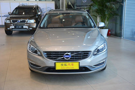 2014款沃尔沃V60 T5智雅版
