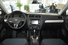 2013款大众速腾1.4TSI DSG蓝驱版