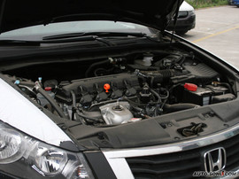 雅阁2.0L EX NAVi版到店实拍