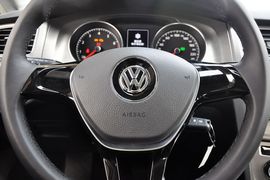 2014款大众高尔夫1.6L手自一体舒适型