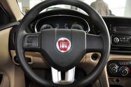 2012款菲亚特菲翔1.4T手动悦享版