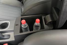 2016款奔腾B50 1.6L 手动豪华型