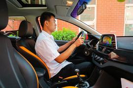 2017款宝骏310 1.5L 手动豪华型
