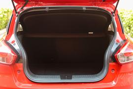 2017款宝骏310 1.5L 手动豪华型