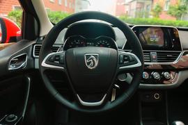 2017款宝骏310 1.5L 手动豪华型