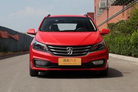 2017款宝骏310 1.5L 手动豪华型