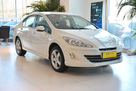 2013款标致408 2.0L手自一体豪华版