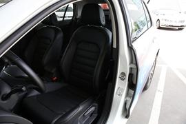 2016款大众高尔夫 230TSI 自动豪华型