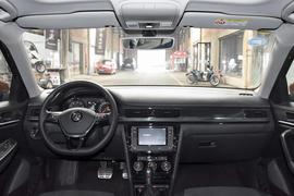 2017款大众蔚领 230TSI 自动豪华型