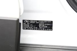汽车铭牌