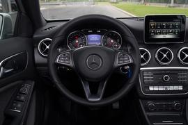2017款奔驰A200 改款 动感型
