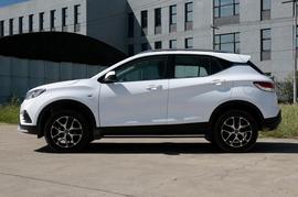 2016款东南DX3 1.5L 手动尊贵型
