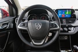 2016款宝骏310 1.2L 手动豪华型