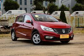 2016款宝骏310 1.2L 手动豪华型