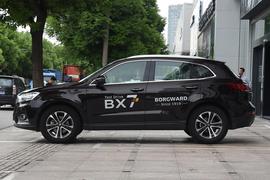 2016款宝沃BX7 28T 四驱旗舰版 7座