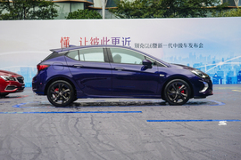 2018款上汽通用别克威朗GS 20T 双离合豪华型