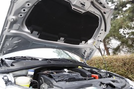 2014款东风标致301 1.6自动尊贵 试驾实拍