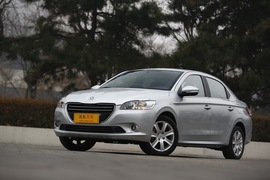 2014款东风标致301 1.6自动尊贵 试驾实拍