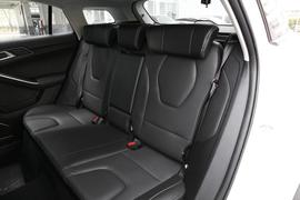 2016款江铃驭胜S330 1.5L GTDi 自动两驱尊贵版