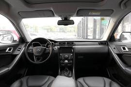 2016款江铃驭胜S330 1.5L GTDi 自动两驱尊贵版