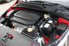 2017款宝骏310 1.5L 自动豪华型