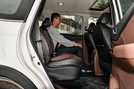 2016款风行SX6 2.0L 手动尊享型