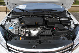 2018款荣威360 PLUS 1.5L 自动尊享版